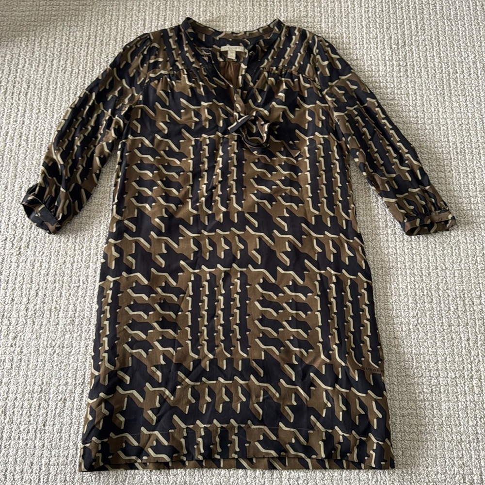 Burberry silk dress